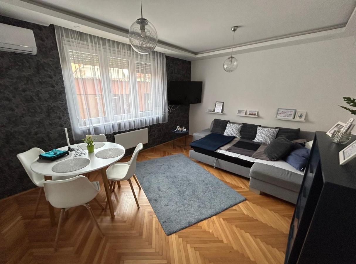 Gabend'I Apartman Apartment Eger Exterior photo